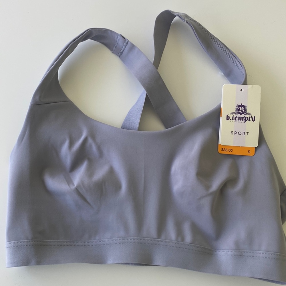 Brand new Wacoal sports bra - S